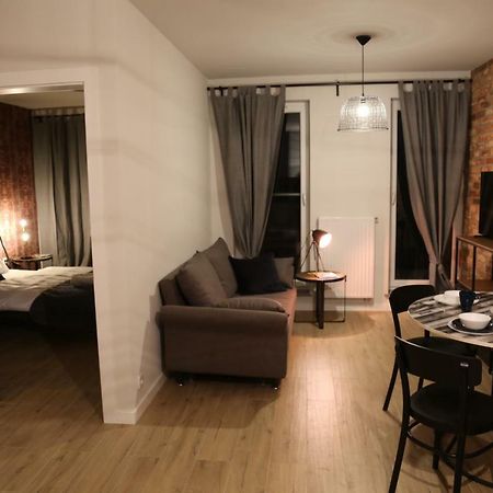 Concept Red Apartment Cracovia Esterno foto