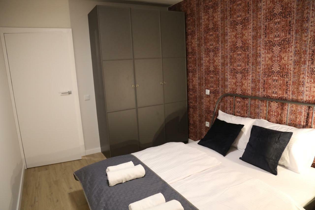 Concept Red Apartment Cracovia Esterno foto