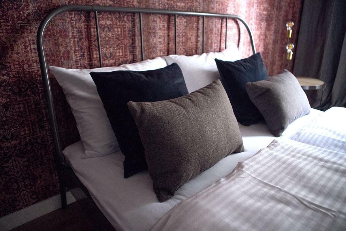 Concept Red Apartment Cracovia Esterno foto